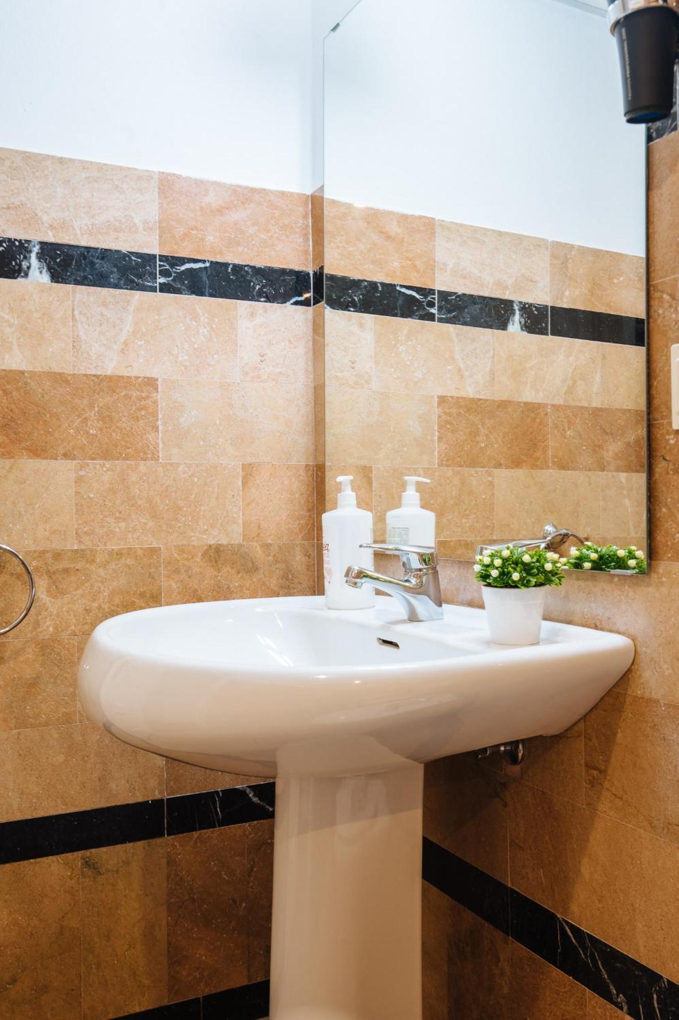 סביליה Novalia Home Suite מראה חיצוני תמונה